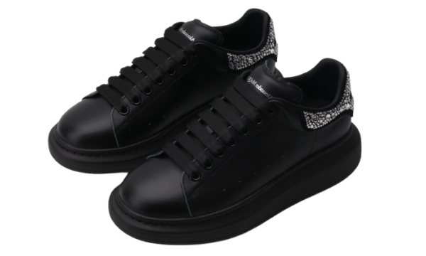 All Black Diamond Tail - Image 2