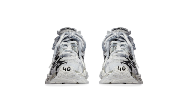 Runner Graffiti - Image 3
