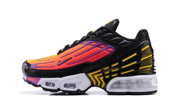 Black/Hyper Violet - Image 1