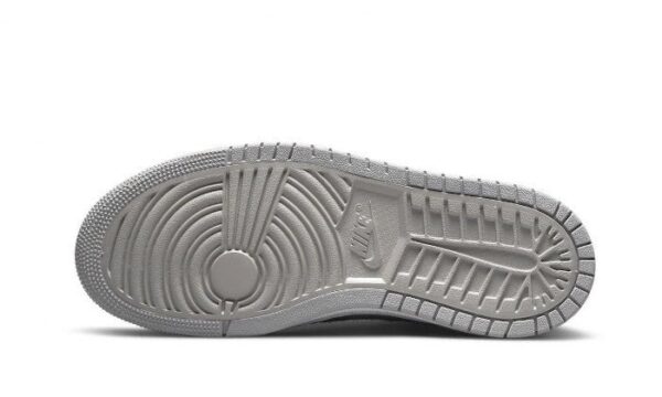 Zoom CMFT Medium Grey - Image 3