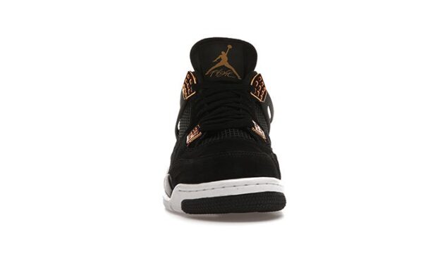 Retro Royalty - Image 4