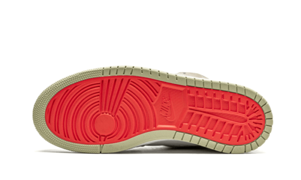 Zoom Air CMFT Olive Aura - Image 3