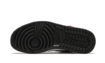 Light Smoke Grey - Image 4