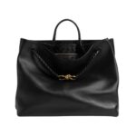 Top-Griff-Tasche aus seidigem Kalbsleder in Schwarz 35cm