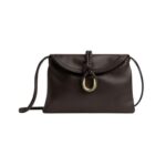Crossbody-Tasche aus glattem Kalbsleder in Fondant 18.5cm