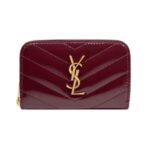 Cassandre matelassierte Brieftasche aus Lackleder 11cm
