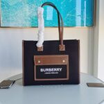 Freya Tote Schwarz 33 cm - Image 3