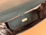 ?ittelgro?e Wickeltasche in Beige - Image 8