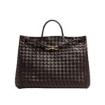 Top-Griff-Tasche aus geschmeidigem Intrecciato-Leder in Fondant 35cm