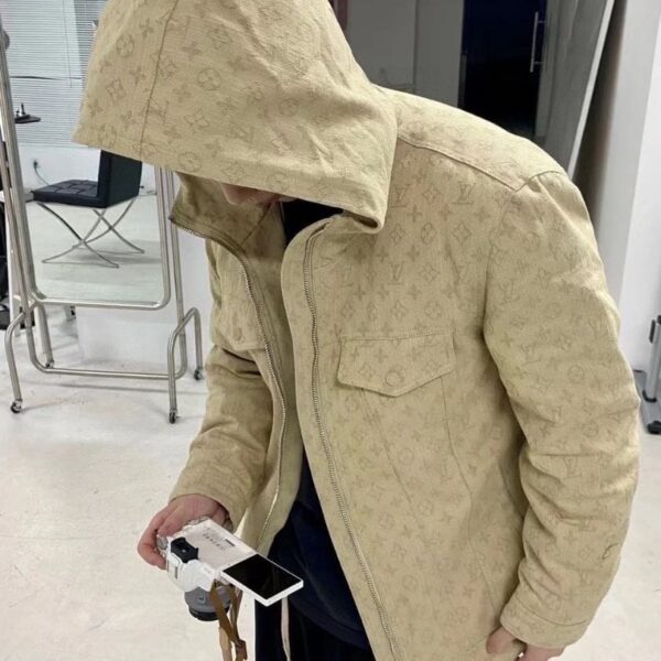 Jacket Denim Hooded Louis Vuitton Monogram LV070 - Image 18