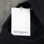 Sweatshirt Givenchy GV007 - Image 4