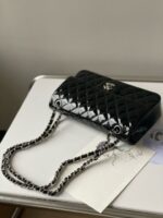 Classic Double Flap Jumbo Lackleder Schwarz 30 cm - Image 4