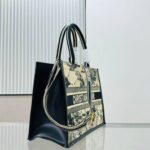 Book Tote Latte/Schwarz 36 cm - Image 2