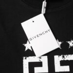 T-Shirt Givenchy GV015 - Image 5