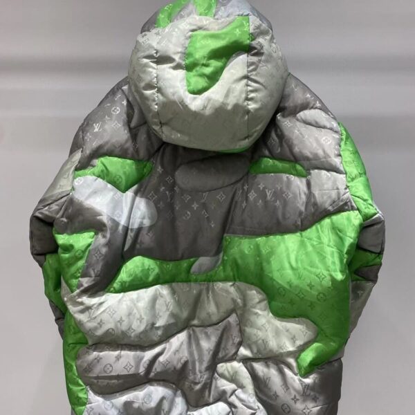 Jacket Louis Vuitton Patchworked Portrait Puffer - Image 6