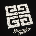 T-Shirt Givenchy GV014 - Image 8