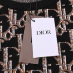 Sweatshirt Dior DO080 - Image 8