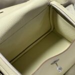 Lindy Togo White Clemence 26 cm - Image 5