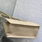 Book Tote Medium Beige 36.5 - Image 4