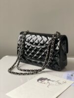 Classic Double Flap Jumbo Lackleder Schwarz 30 cm - Image 3