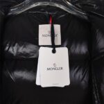 Jacket Puffer Moncler MCL030 - Image 9
