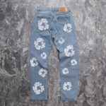 Denim Tears x Levi's Cotton Wreath Jeans Ligh Wash - Image 3