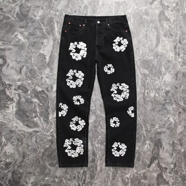 Denim Tears x Levi's Cotton Wreath Jeans Black - Image 2