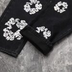 Denim Tears x Levi's Cotton Wreath Jeans Black - Image 6