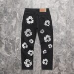Denim Tears x Levi's Cotton Wreath Jeans Black - Image 4