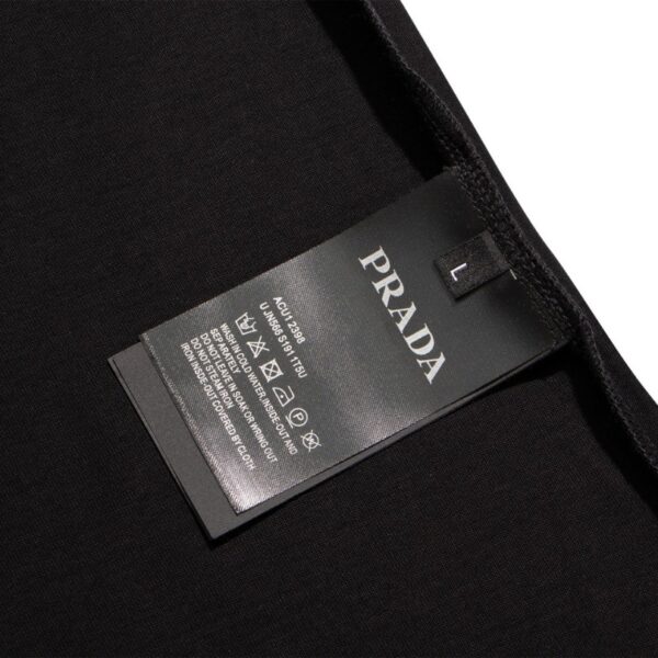 T-shirt Prada Milano Triangle Logo Black PD020 - Image 10