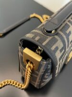 Baguette Chain Midi 24 cm - Image 3