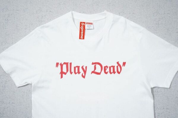 T-shirt Supreme ÃÂÃÂ¡ÃÂÃÂ°Play DeadÃÂÃÂ¡ÃÂÃÂ± - Image 4