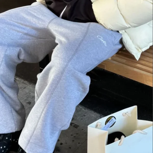 Corteiz Alcatraz Joggers Grey - Image 5