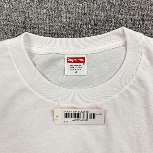 T-shirt Supreme Milan 'Grazie' - Image 6