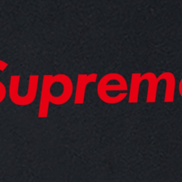 T-shirt Supreme Red Logo Black SP014 - Image 3