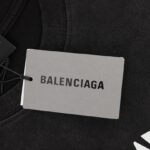 T-shirt Balenciaga Logo Graphic Black BL055 - Image 6