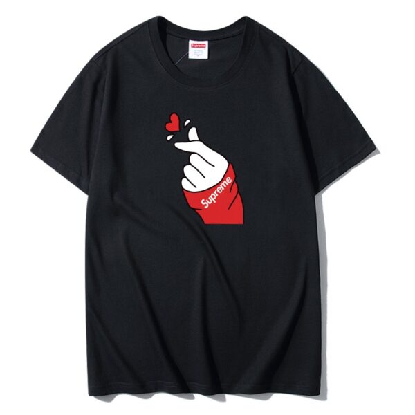 T-shirt Supreme Heart Hand Graphic Black SP033 - Image 1
