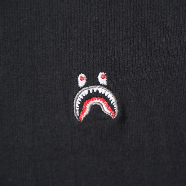 T-shirt BAPE Shark Embroidery Black BP012 - Image 2