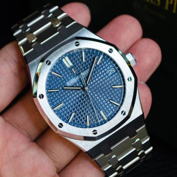 Audemars Piguet Royal Oak Offshore "Deep Blue" 15400 ADP008 - Image 4