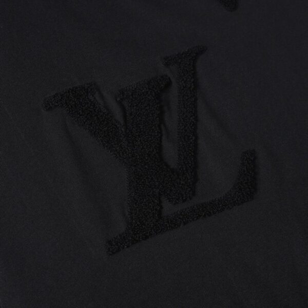 Sweatshirt Louis Vuitton Monogram Embroidered LV049 - Image 9