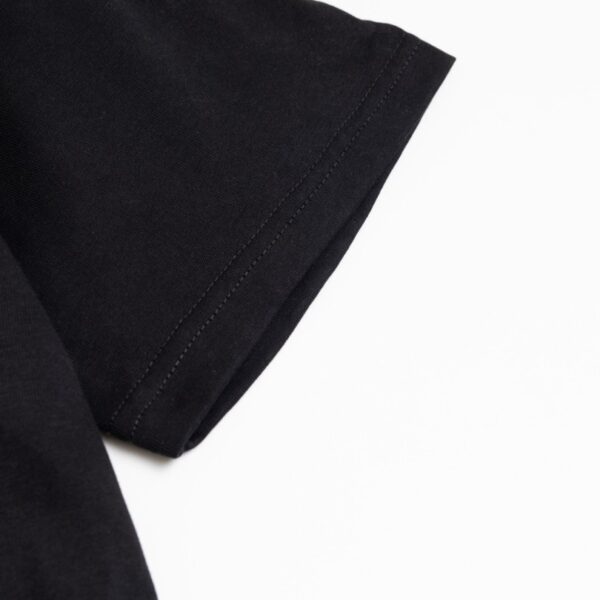 T-shirt Prada Logo Patch Black PD015 - Image 6