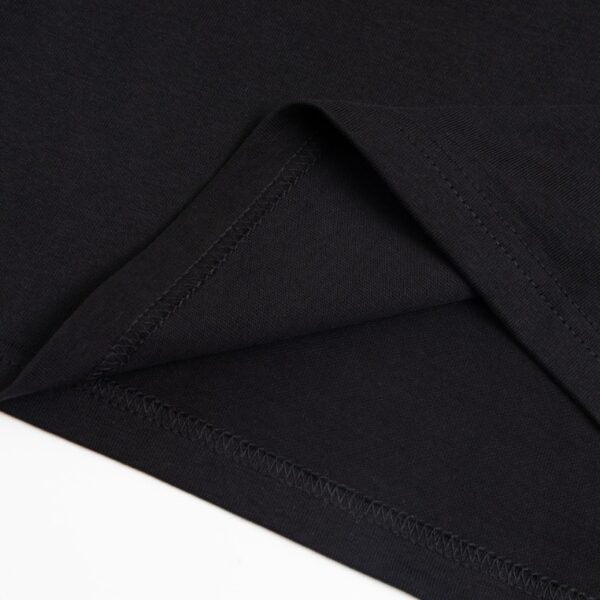 T-shirt Prada Logo Patch Black PD015 - Image 5