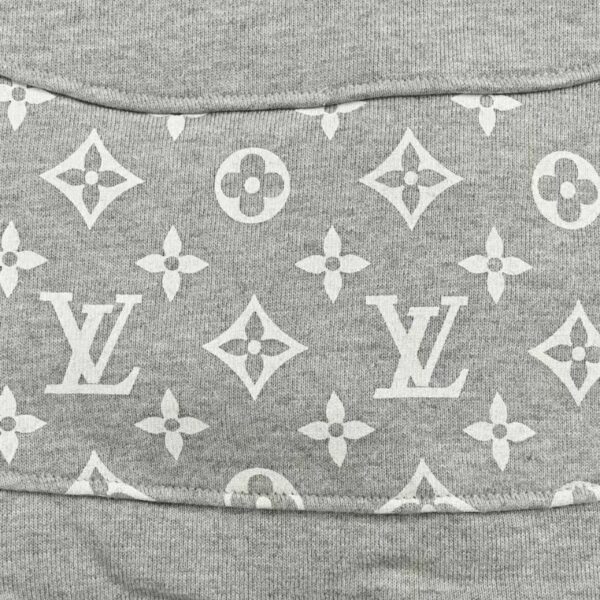 Hoodie Louis Vuitton Monogram Grey LV039 - Image 4