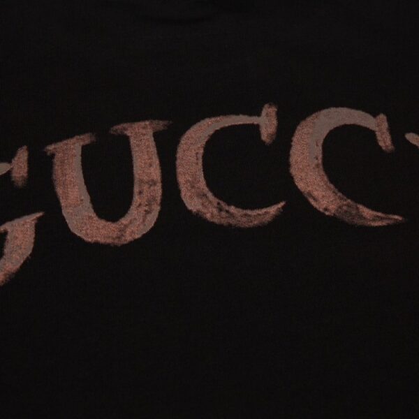 T-shirt Gucci Distressed Logo Black GC046 - Image 6