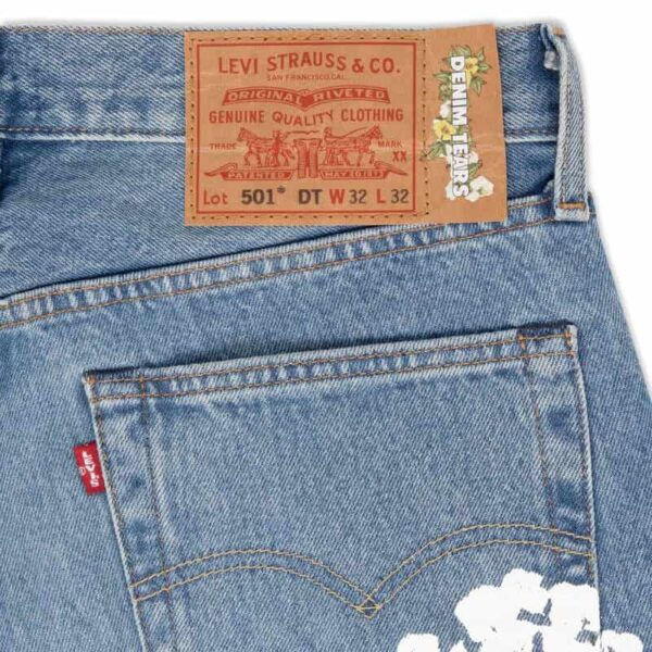 Denim Tears x Levi's Cotton Wreath Jeans Ligh Wash - Image 7