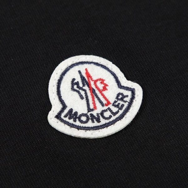 T-shirt Moncler Black Embroidered Logo Tee MCL005 - Image 4