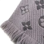 Louis Vuitton Scarf LV119 - Image 8