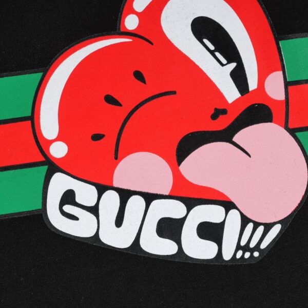 T-shirt Gucci Heart Logo Black GC015 - Image 5