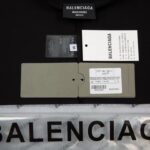 T-shirt Balenciaga BB Pixel Logo Black BL068 - Image 9