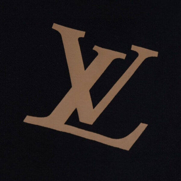 T-Shirt Louis Vuitton Monogram Logo Black LV046 - Image 4